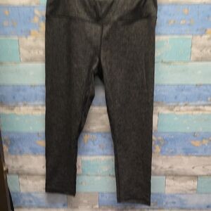 Yogalicious Charcoal Leggings